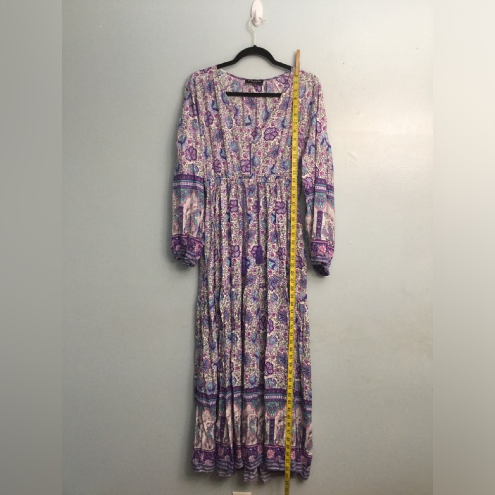 FEW MODA Purple and Pink Pleated V-Neck Long Sleeve Sundress